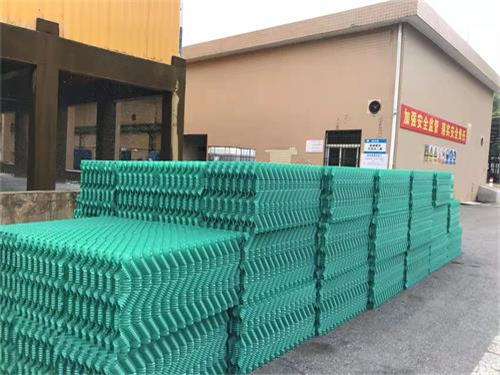 开式冷却塔管式配水系统有哪些优势？？(闭式冷却塔与开式冷却塔)